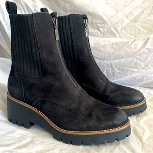 Blondo Women's Demaria Waterproof Ankle Boot Size 8 Black